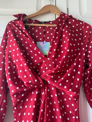 Vestido rojo mini lunares