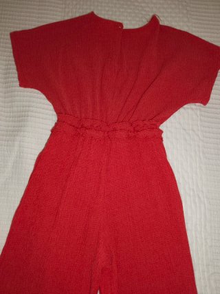 Mono Zara rojo 6 años