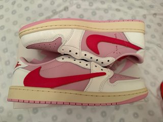 Nike Air Jordan 1 Low x Travis Scott-Tropical pink