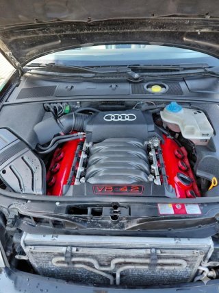 Audi S4 4.2 V8 quattro Manual, Avant