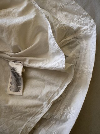 Vestido blanco bordado para niña 7-9 años