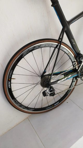 BH G6 Pro Carbono SRAM Red eTap Talla 51BH G6 Pro