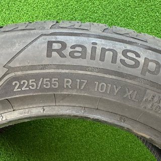Neumático Uniroyal 225/55 R17 101Y