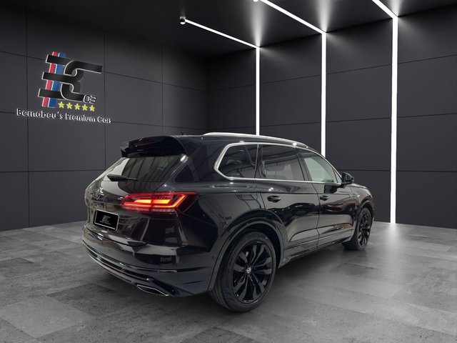 Volkswagen Touareg R-line 2022