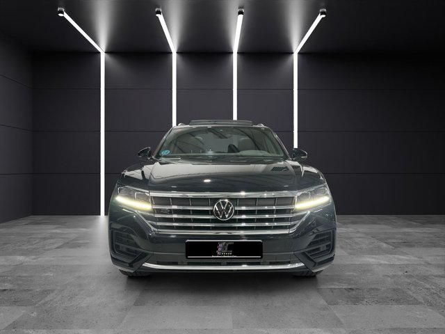 Volkswagen Touareg R-line 2022
