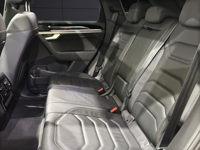 Volkswagen Touareg R-line 2022