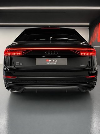Audi Q8 55 TFSIe 2022