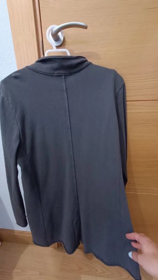 Blazer Algo Bonito Talla S/M Gris