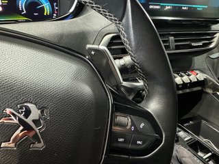 Peugeot 3008 1.6 PureTech Hybrid 225 Allure (2023)