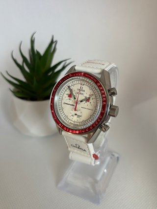 Omega Moonwatch Blanco Rojo 42mm Cronógrafo