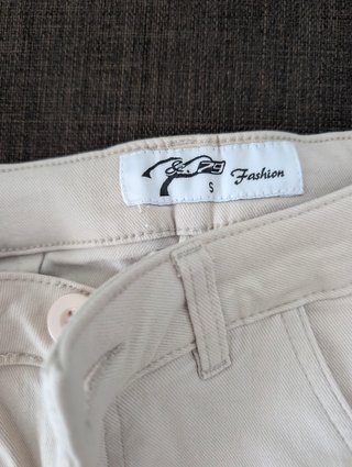 Pantalón Pitillo Beige Elástico Talla S