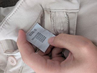 Pantalón Pitillo Beige Elástico Talla S