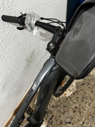 Bicicleta Eléctrica Negra