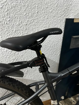 Bicicleta Eléctrica Negra