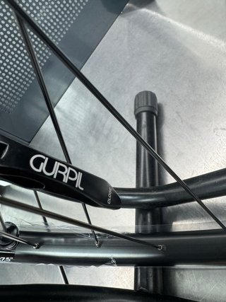 Rueda Trasera 27.5 Eje 8x135 6 Tornillos