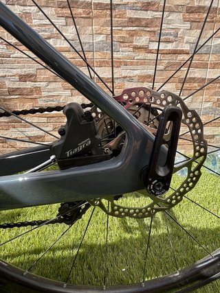 Bicicleta Carbono Van Rysel NCR Shimano Tiagra