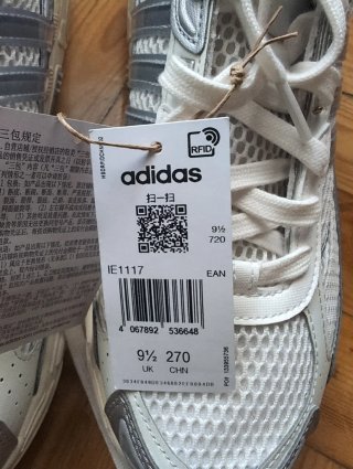 Zapatillas Adidas Response CL Blancas y Plateadas
