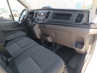 Ford Transit TREND CHASIS CAJA CERRADA TRAMPILLA