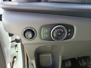 Ford Transit TREND CHASIS CAJA CERRADA TRAMPILLA