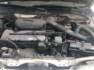 Nissan Primera 1992