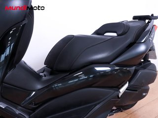 YAMAHA X-MAX 300 IRON MAX ABS