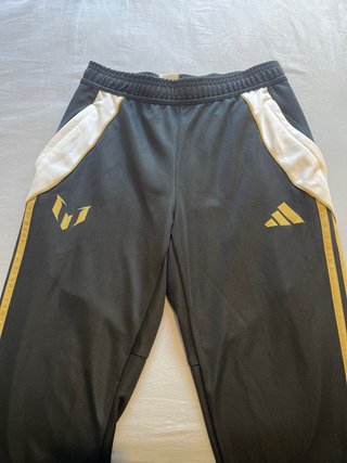Pantalón Adidas Messi Negro y Dorado