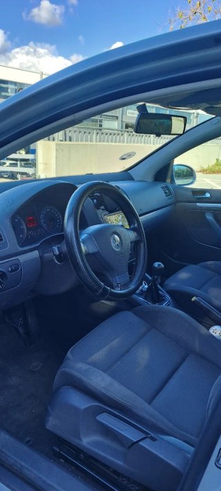 Volkswagen Golf 2005