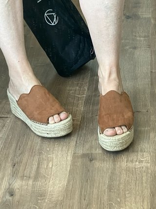 Sandalias cuña esparto marrón