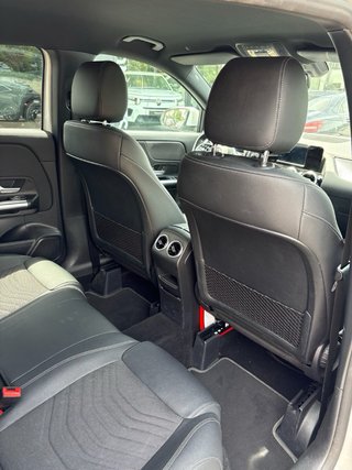 Mercedes-Benz GLA 2023