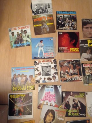 Lote 39  Vinilos Singles Nacional Pop Rock