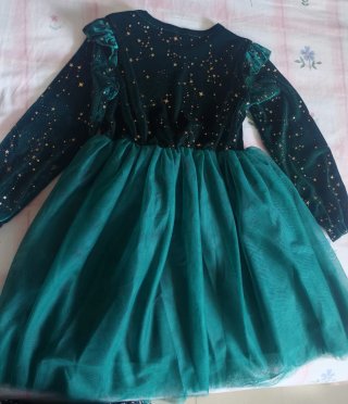 Vestido verde niña fiesta estrellas 7-8 años