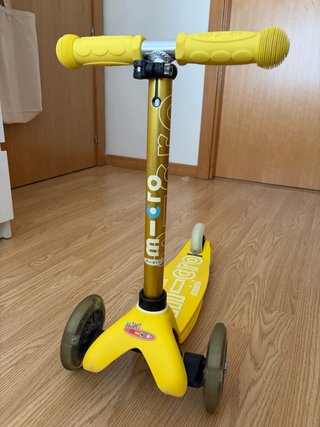 Patinete Mini Micro 3 Ruedas Amarillo