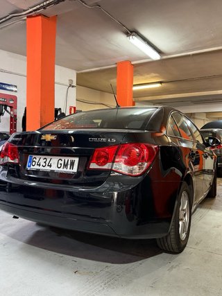 Chevrolet Cruze impoluto