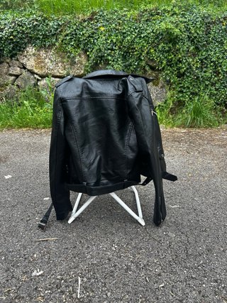 Chaqueta de cuero Papillonne negra