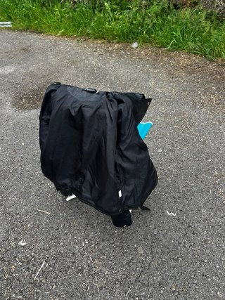 Chaqueta de cuero Papillonne negra