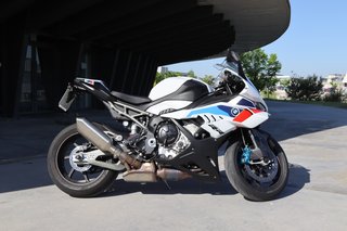 BMW S1000 RR 2025