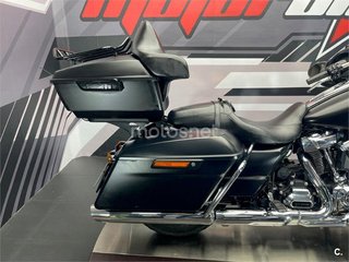 HARLEY DAVIDSON Street Glide Special