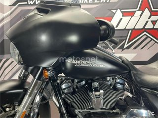 HARLEY DAVIDSON Street Glide Special