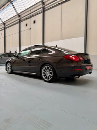 Volkswagen Passat CC R36 3.6 V6 4Motion DSG 2011