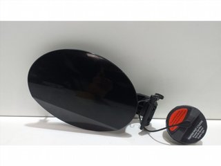 TAPA EXTERIOR COMBUSTIBLE A2515844917 53512