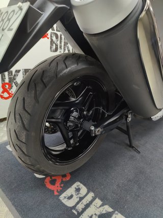 YAMAHA T MAX 500 ABS Maxi Scooter