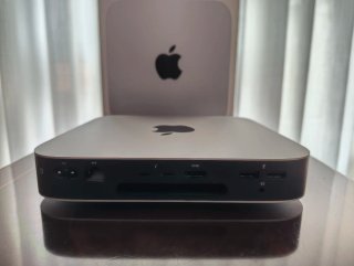 Mac mini m1 da 256 GB e 8 GB di RAM molto curato