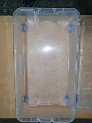 Caja de Almacenamiento Plastic Forte Baja Cama