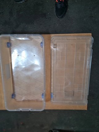 Caja de Almacenamiento Plastic Forte Baja Cama