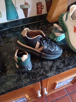 Zapatillas Polo Ralph Lauren Negras y Rojas