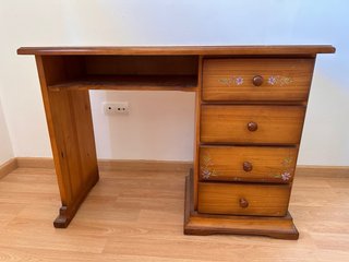 Conjunto Escritorio y Silla de Madera Maciza