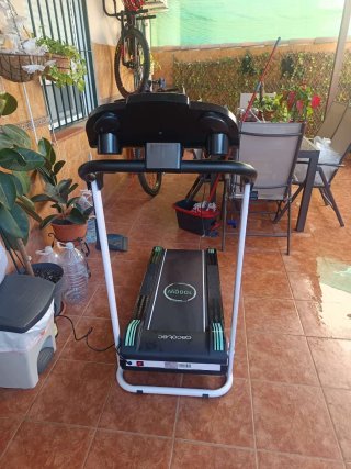 Cinta de correr Cecotec 1000W