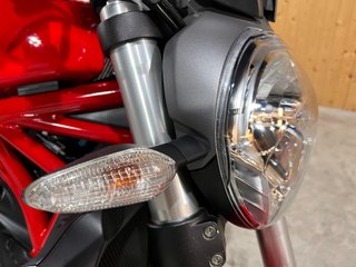 Ducati Monster 1200