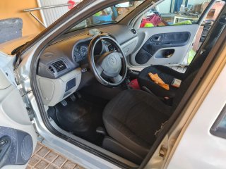 Despiece Renault Clio 2 1.5 dci 82cv 2003