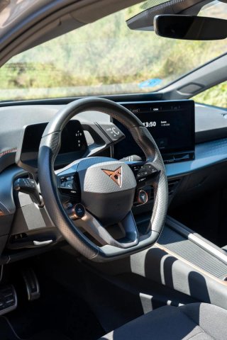 CUPRA Born 2022